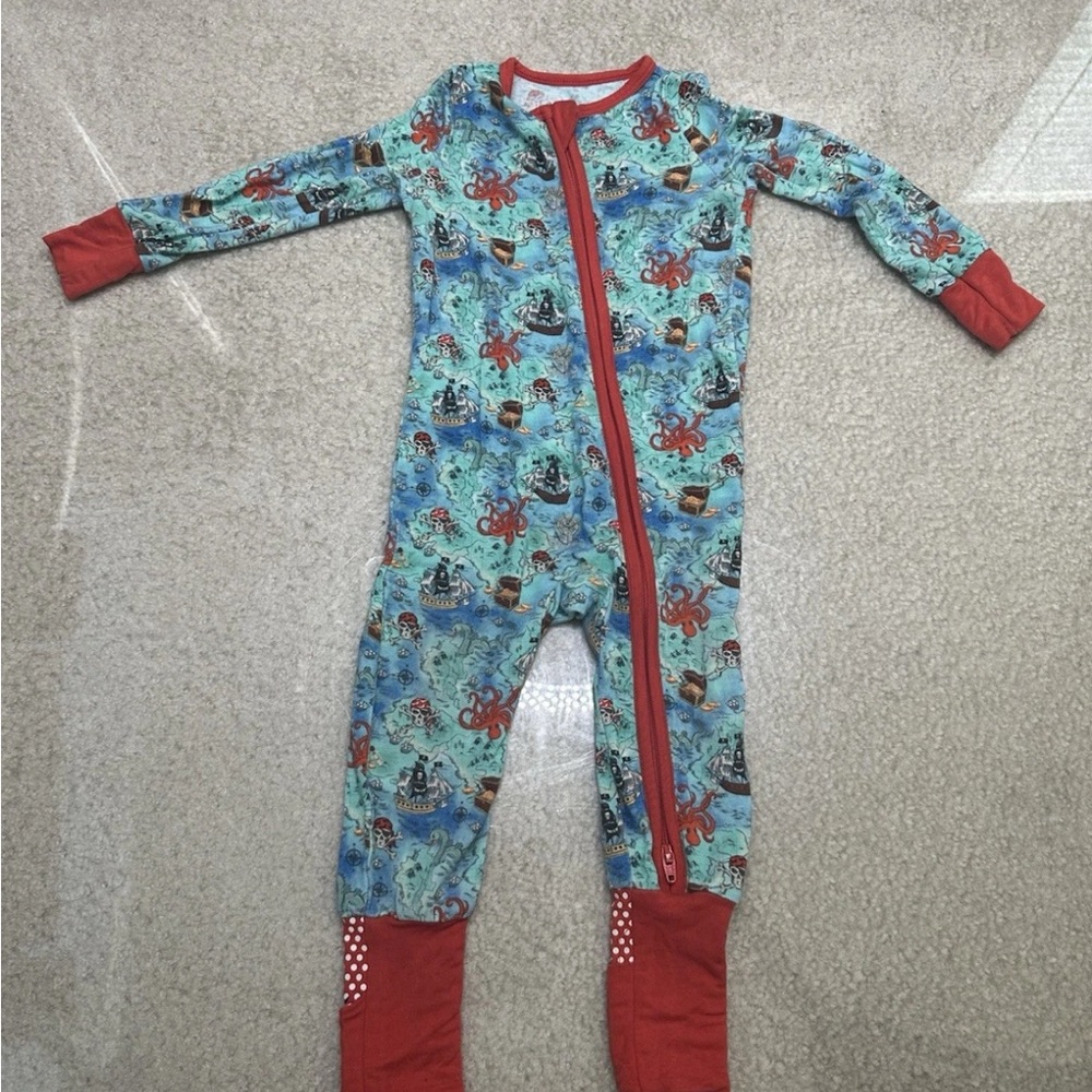 FREE BIRDEES RED TURQUOISE PIRATE TREASURE PRINT ZIPPER FOOTIE ROMPER INFANT
